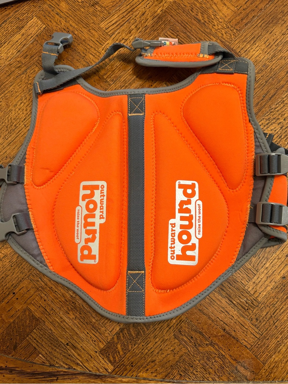 NWOT Outward Hound Orange and Gray Padded Dog Life Vest Harness